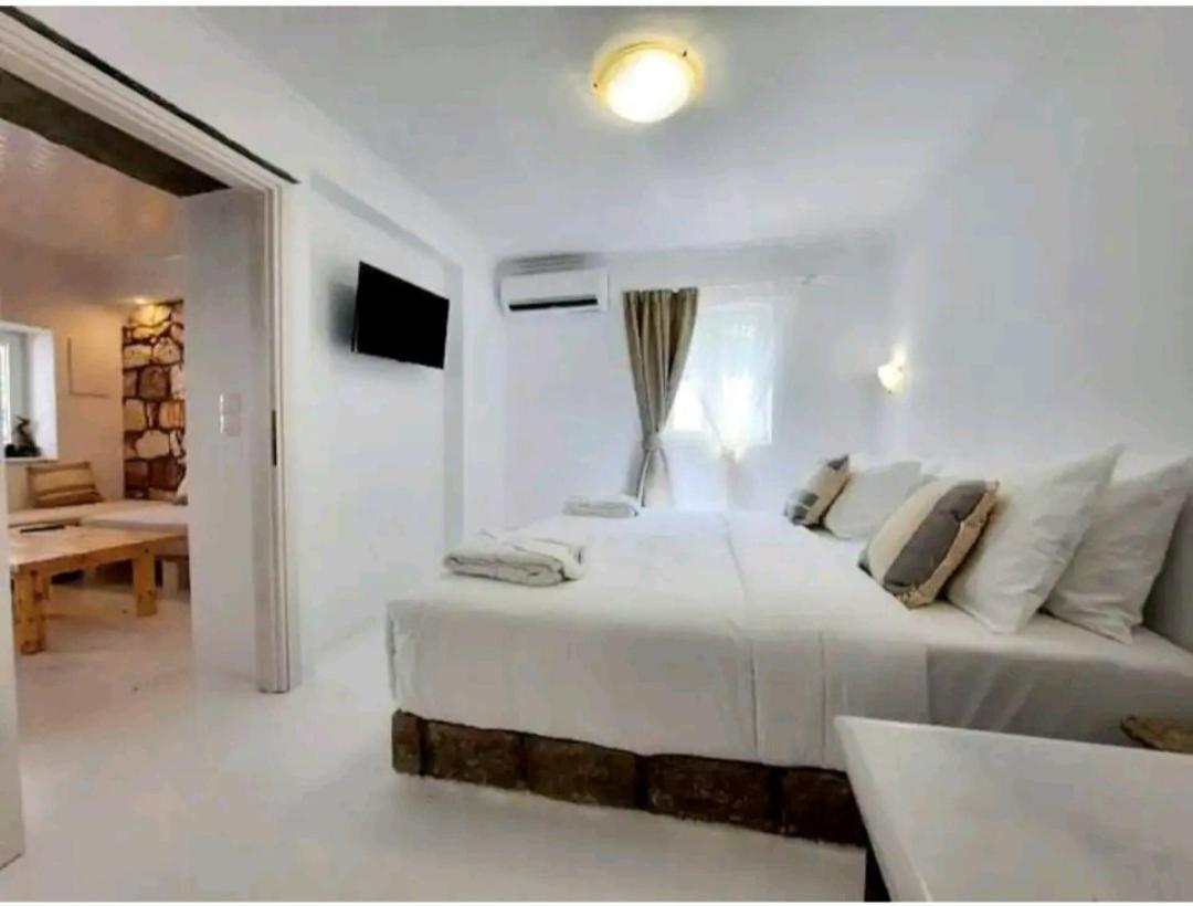 Villa Doriana In Pelekouda Pollonia Buitenkant foto